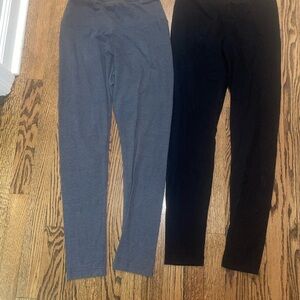 Old Navy women’s  Black and Gray Leggings